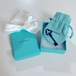 Tiffany & Co. Ireland Bone China Key